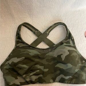 PINK Victoria's Secret Green Camo Sports Bra